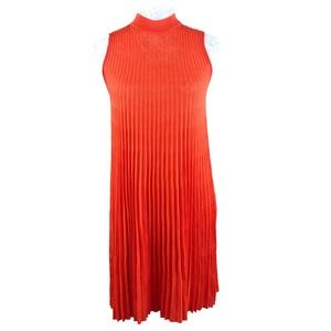 Malo Pleated Dress Keyhole Back